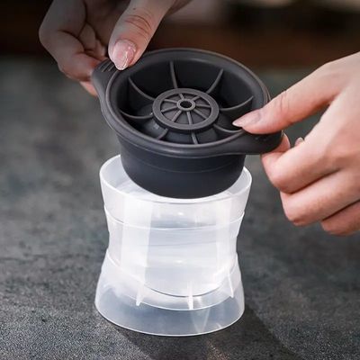 BPA Free Sphere Ice Cube Tray Mould Odorless For Making Cocktail